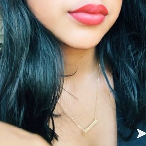 Meet your Posher, Jacquelin